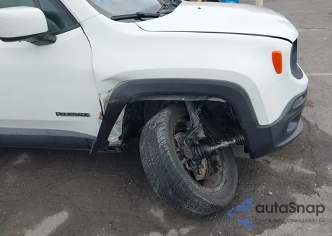 2015 Jeep Renegade Latitude z USA, uszkodzony, nr VIN ZACCJABTXFPB62096